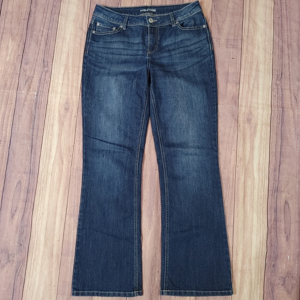 Maurices Straight Cut Jeans Size 9/10 Short